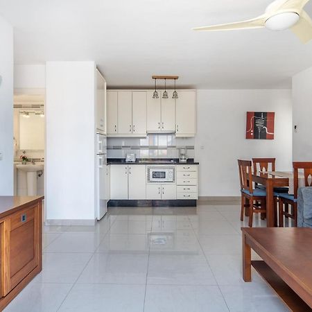 Apartamentos Marina Puerto Mogan Пуерто де Мохан Екстериор снимка